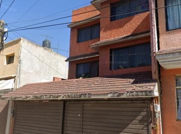 Casa de 4 habitaciones, Coyoacán · Casa en Venta en Pedregal de Santo Domingo, Coyoacán, Cdmx