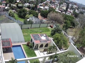 Casa · 1000m² · 6 Recámaras · 6 Estacionamientos · Casa - Cuernavaca