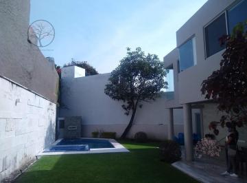Casa · 325m² · 3 Recámaras · 2 Estacionamientos · Casa - Cuernavaca