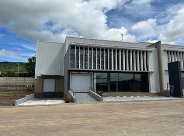 Bodega comercial · 630m² · 5 Estacionamientos · Bodega en Venta/renta en Circuito Sur
