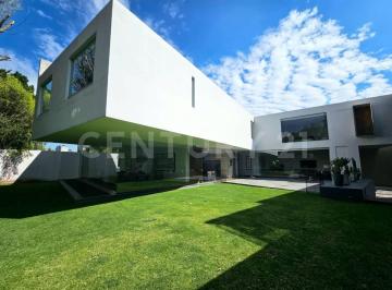 Casa en condominio · 980m² · 3 Recámaras · 12 Estacionamientos · Residencia de Lujo en Jardines del Pedregal, Alvaro Obregón