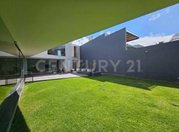 Casa en condominio · 980m² · 3 Recámaras · 12 Estacionamientos · Residencia de Lujo en Jardines del Pedregal, Alvaro Obregón