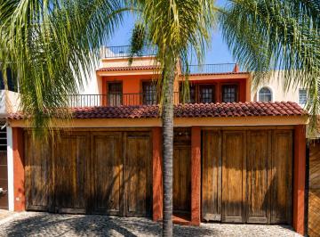 Casa de 3 habitaciones, Guadalajara · Casa en Venta en Jardines Alcalde Guadalajara