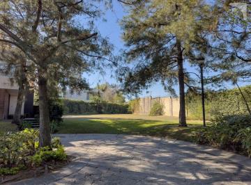 Terreno / Lote · 805m² · Terreno en Oportunidad en Las Lomas Club de Golf 805 m²
