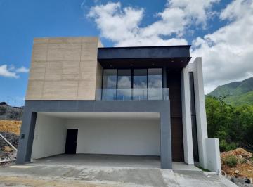 Casa , Santiago · Venta Casa con Alberca Carretera Nacional