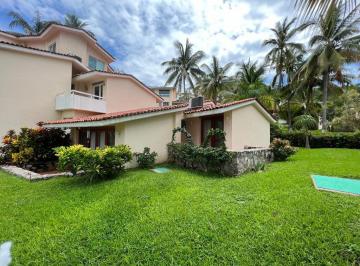 Departamento de 1 habitación, Manzanillo · Casa en Venta en Manzanillo