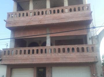 Casa de 4 habitaciones, Celaya · Rento Muyy Amplia Casa 4 Rec Col Alamos
