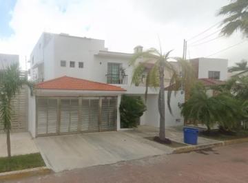 Casa de 4 habitaciones, Cancún · ¡Excelente Oportunidad!casa en Venta, en Cancún, Quintana Roo, Sm 17