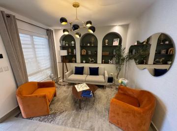 Casa · 184m² · 3 Recámaras · 2 Estacionamientos · Casa en Venta en Fraccionamiento Altrysa