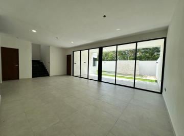 Casa de 4 habitaciones, Mérida · Casa en Venta en Merida Yucatan Parque Natura Ciruela