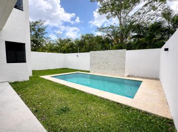 Casa de 4 habitaciones, Mérida · Casa en Venta en Merida Yucatan Parque Natura Ciruela