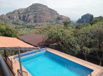 Casa de 4 habitaciones, Tlayacapan · Casa en Venta en Tlayacapan, Morelos