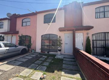 Casa · 96m² · 2 Recámaras · 2 Estacionamientos · Casa en Venta en Ex Hda San Jorge