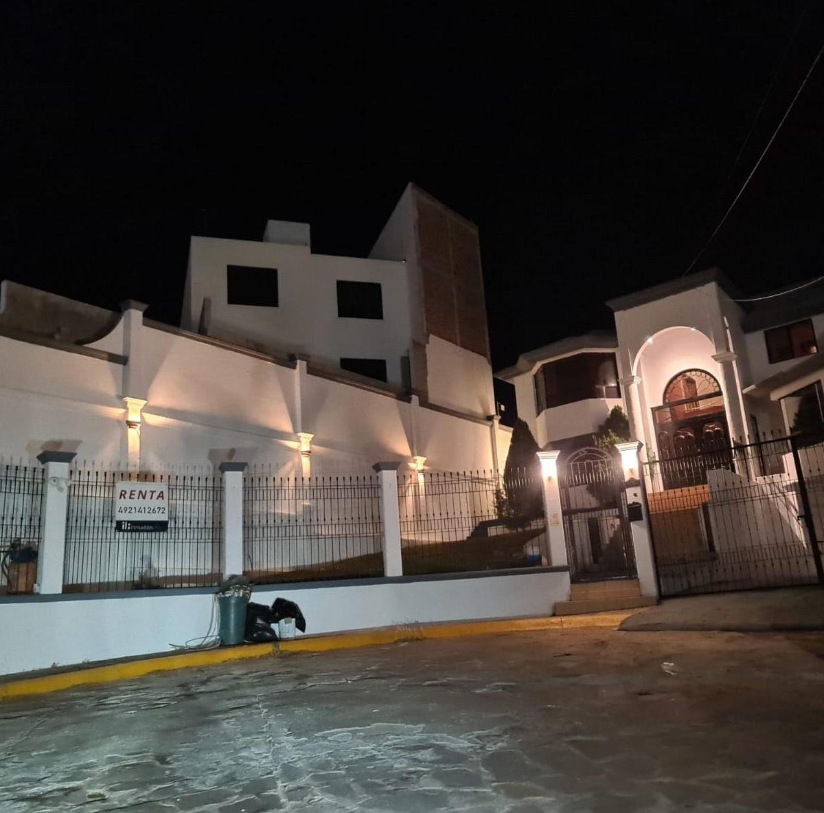Hermosa Casa Lomas de Bernardez