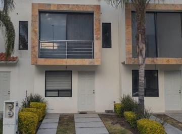 Casa en condominio de 3 habitaciones, Querétaro · Casa en Renta en Condominio Privado en Sonterra