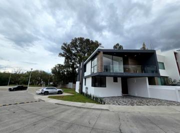 Casa de 3 habitaciones, Morelia · Casa Nueva Paseo del Parque Tres Marias Morelia