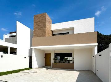 Casa · 183m² · 3 Recámaras · 2 Estacionamientos · Casa en Venta en Lomas del Dorado Boca del Río Veracruz