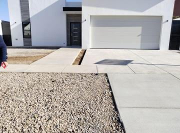 Casa de 3 habitaciones, Chihuahua · Bonita Casa en Venta de Una Planta en Residencial Los Leones $4'450