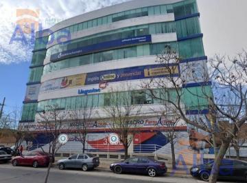 Oficina · 700m² · 3 Recámaras · 6 Estacionamientos · Piso en Renta Para Oficinas en Guadalupe Gonzalez Casi Esquina Av Universidad