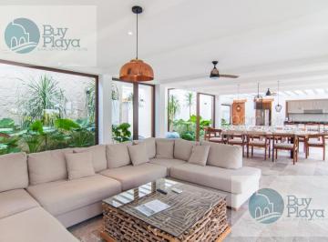 Casa de 4 habitaciones, Tulum · House in Akumal