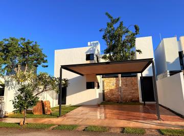 Casa en condominio de 3 habitaciones, Conkal · Hermosa Casa en Privada