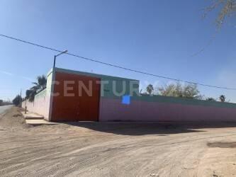 Quinta · 1236m² · 2 Recámaras · Venta Granja Para Eventos de Todo Tipo.