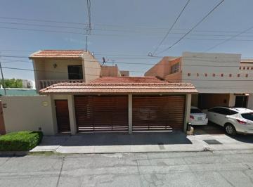 Casa de 4 habitaciones, Chihuahua · ¡Excelente Oportunidad! Quintas del Sol II Etapa, Campestre - Lomas, Chihuahua