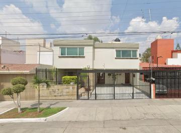 Casa de 4 habitaciones, Guadalajara · ¡Excelente Oportunidad! Casa en Venta Bosques de La Victoria, Guadalajara