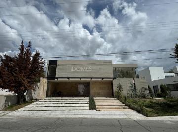 Casa de 4 habitaciones, Pachuca · ¡Oportunidad! Casa en Venta Club de Golf Pachuca