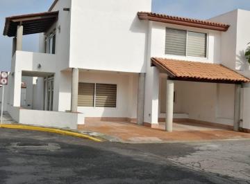 Casa en condominio de 3 habitaciones, San Pedro Cholula · Casa en Venta San Pedro Cholula Puebla