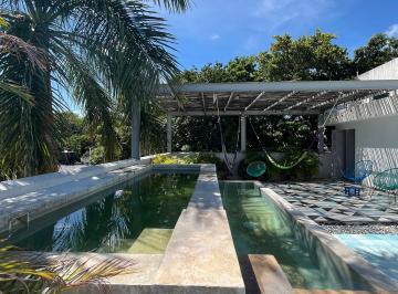 Edificio de 20 habitaciones, Cancún · Hotel en Venta Cancún Centro