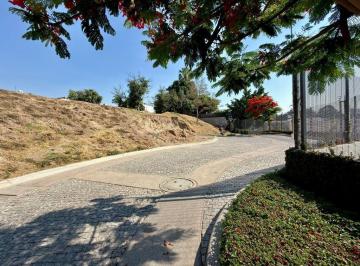 Terreno / Lote · 962m² · Terreno en Exclusivo Coto en Jacarandas