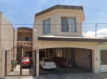Casa de 4 habitaciones, Saltillo · Casa en Venta en República Oriente, Saltillo, Coahuila.