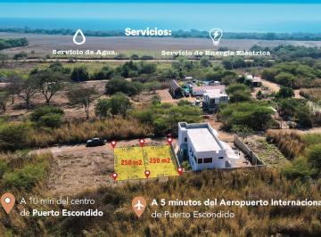 Terreno / Lote , San Pedro Mixtepec · Terrenos con Excelente Ubicación a 5 Min. del Aeropuerto de Puerto Escondido.