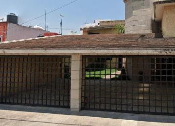 Casa de 4 habitaciones, Tlalnepantla de Baz · Hermosa Casa de Bosques de Chihuahua, Tlalnepantla de Baz, México.