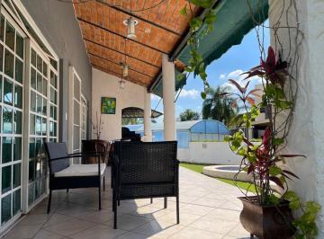 Casa en condominio de 4 habitaciones, Tlajomulco de Zúñiga · Tu Casa con Alberca Privada Climatizada en La Noria de Cajititlán a Unos Pasos del Lago.