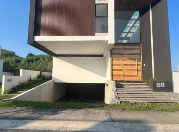 Casa · 358m² · 3 Recámaras · 2 Estacionamientos · Casa en Riviera Veracruzana