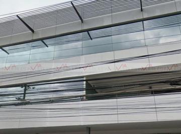 Oficina · 80m² · 2 Estacionamientos · Oficina en Renta en Jardín Español