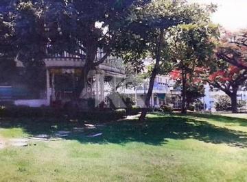 Inmueble productivo urbano , Cuernavaca · Condominio en Venta Para Remodelar, | Vista Hermosa, Cuernavaca, Morelos | $55,000,000 Mxn.