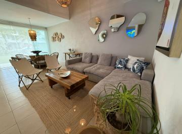 Casa · 240m² · 3 Recámaras · 2 Estacionamientos · Casa Increíble en Residencial Terrasol Diamante