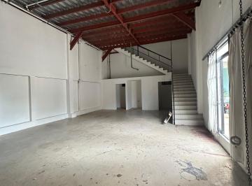 Bodega comercial de 1 habitación, Benito Juárez · Renta Bodega 225 Mt Av Huayacan 53000 Pesos