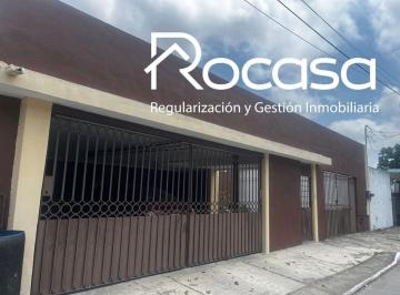 Casa · 450m² · 6 Recámaras · 4 Estacionamientos · Casa en Col Aurora