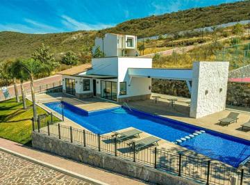 Terreno / Lote · 127m² · 4 Estacionamientos · Terreno en Ciudad Maderas Residencial Querétaro