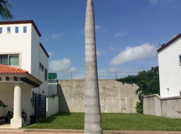 Terreno / Lote · 225m² · Terreno en Venta Residencial Las Hadas 225 m² / Zona Country