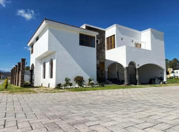 Casa · 300m² · 3 Recámaras · Casa en Venta, con Jardín "Finca Las Memorias" Atlixco Puebla.
