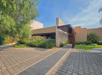 Casa de 4 habitaciones, Querétaro · Casa en Venta Jurica - Casa de Los Olivos