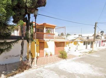 Casa de 3 habitaciones, Texcoco · Venta de Casa en Texcoco Centro.
