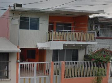 Casa de 4 habitaciones, Boca del Río · Hermosa Casa en Remate, Gonzalo de Sandoval, Virginia, Veracruz.