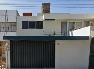 Casa de 4 habitaciones, Puebla · Hermosa Casa en Remate, Jardines de San Manuel, Puebla de Zaragoza, Puebla.