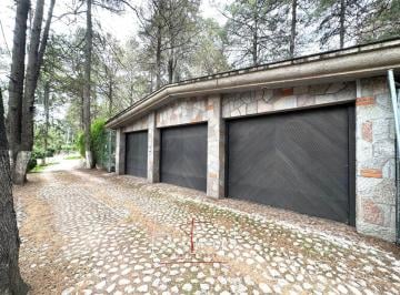b161b678f978f9cff78f66a9117c98c3c647b2f8c3101ef7c97720f2d5ab371d · Casa en Venta de 1 Piso en Residencial Bosques de Cuauhyocan
